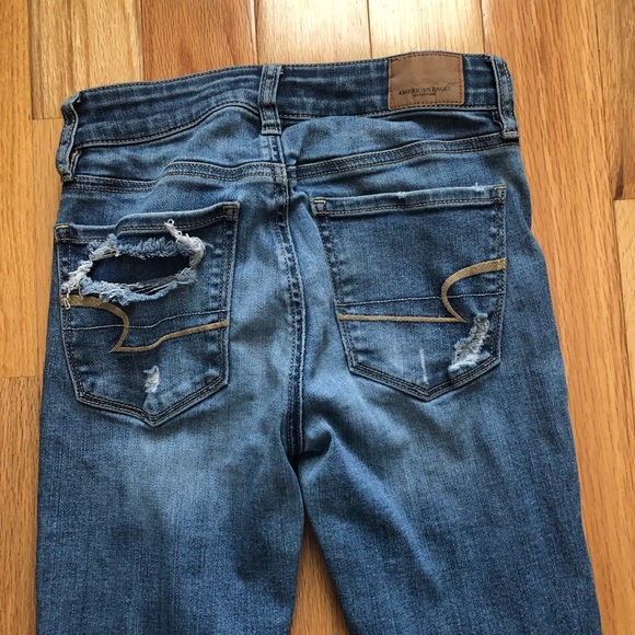 00R Ripped Hi Rise AEO Jeans - Picture 4 of 6